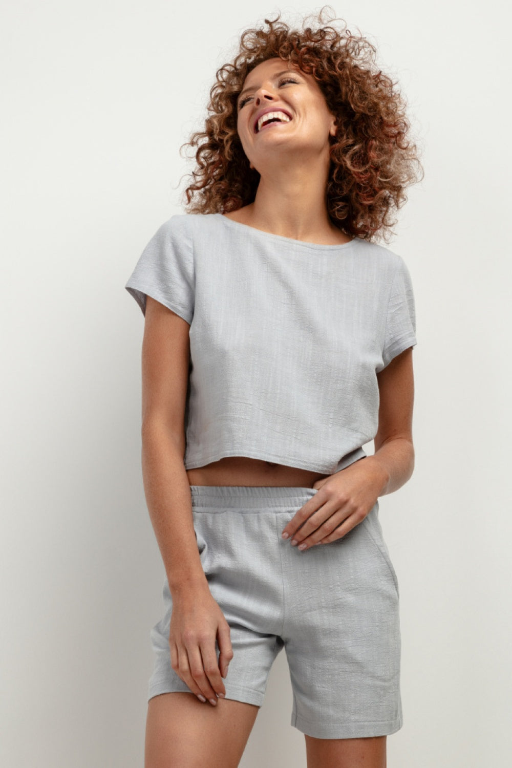 Chaussures à talons femme Tessita Shorts Shorts — gris