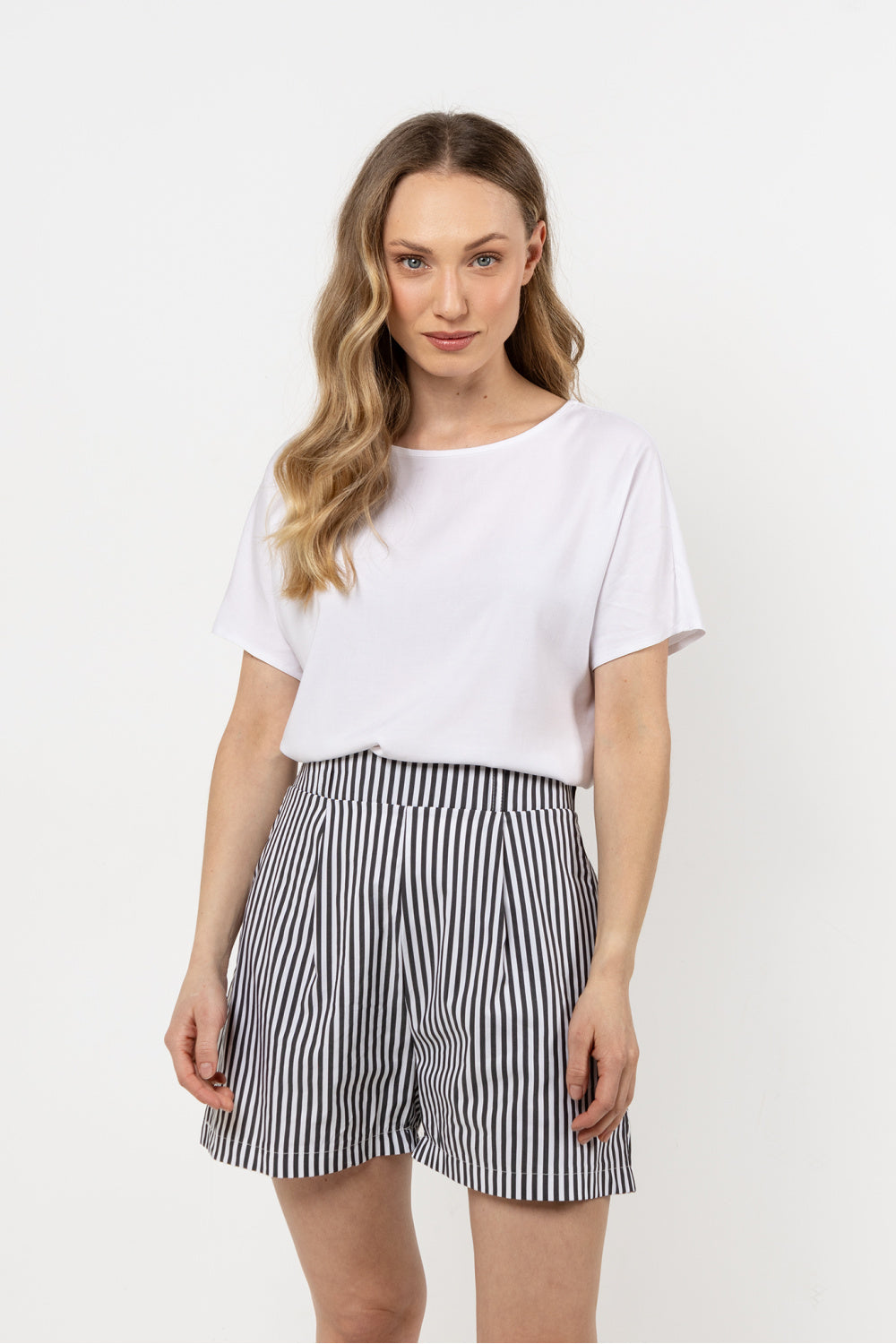 Chaussures à talons femme awama Shorts Shorts — noir
