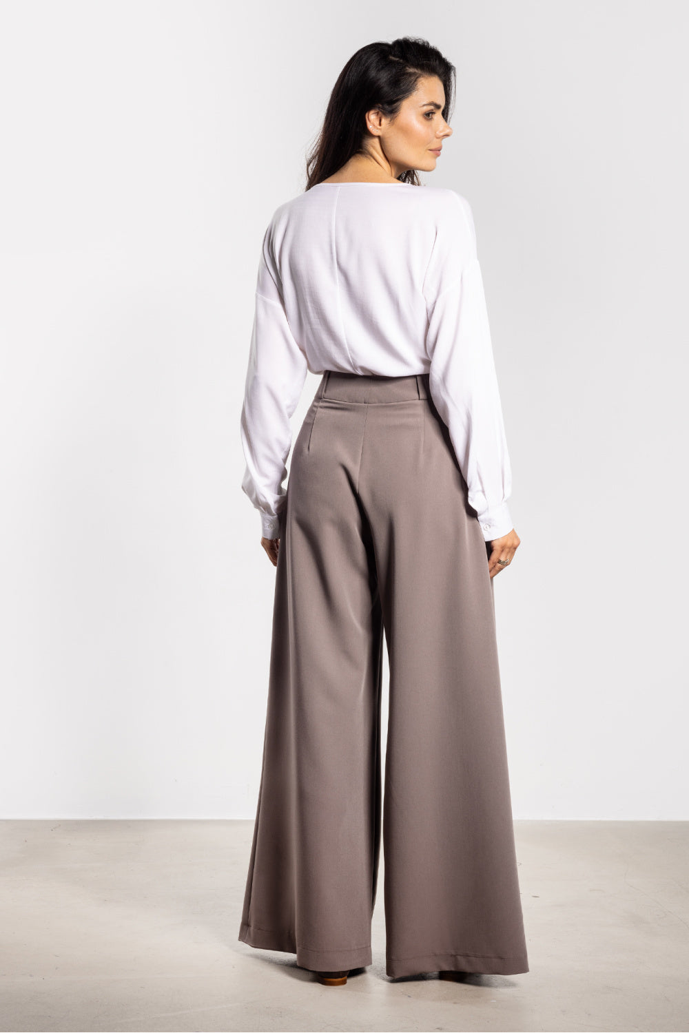 Chaussures à talons femme awama Pantalon Pantalon — brun