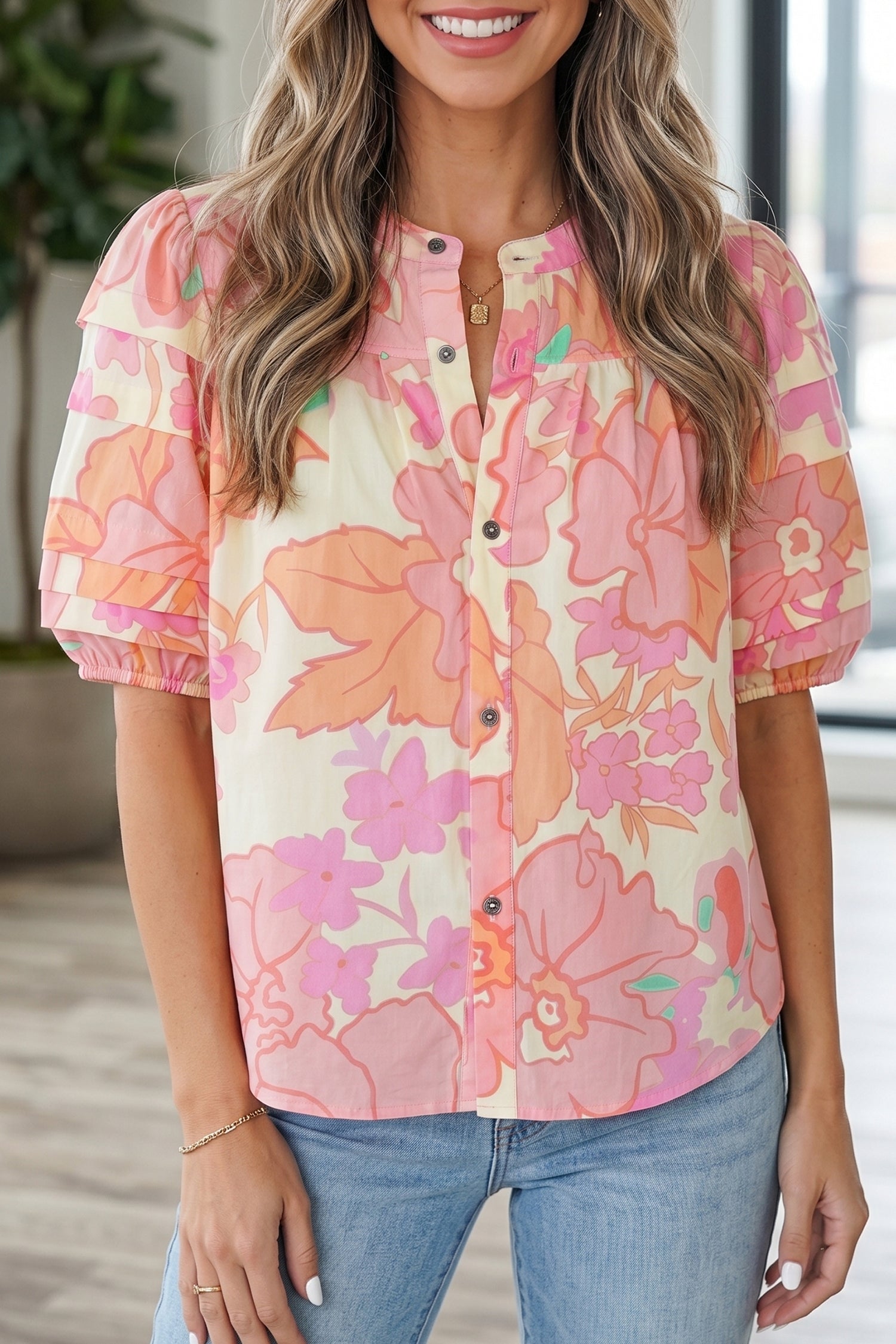 Chemise imprimé floral, manches courtes, boutonnée, pinces — rose