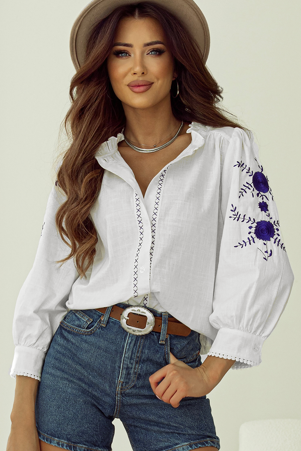 Chemise femme broderie florale, manches bracelet — blanc