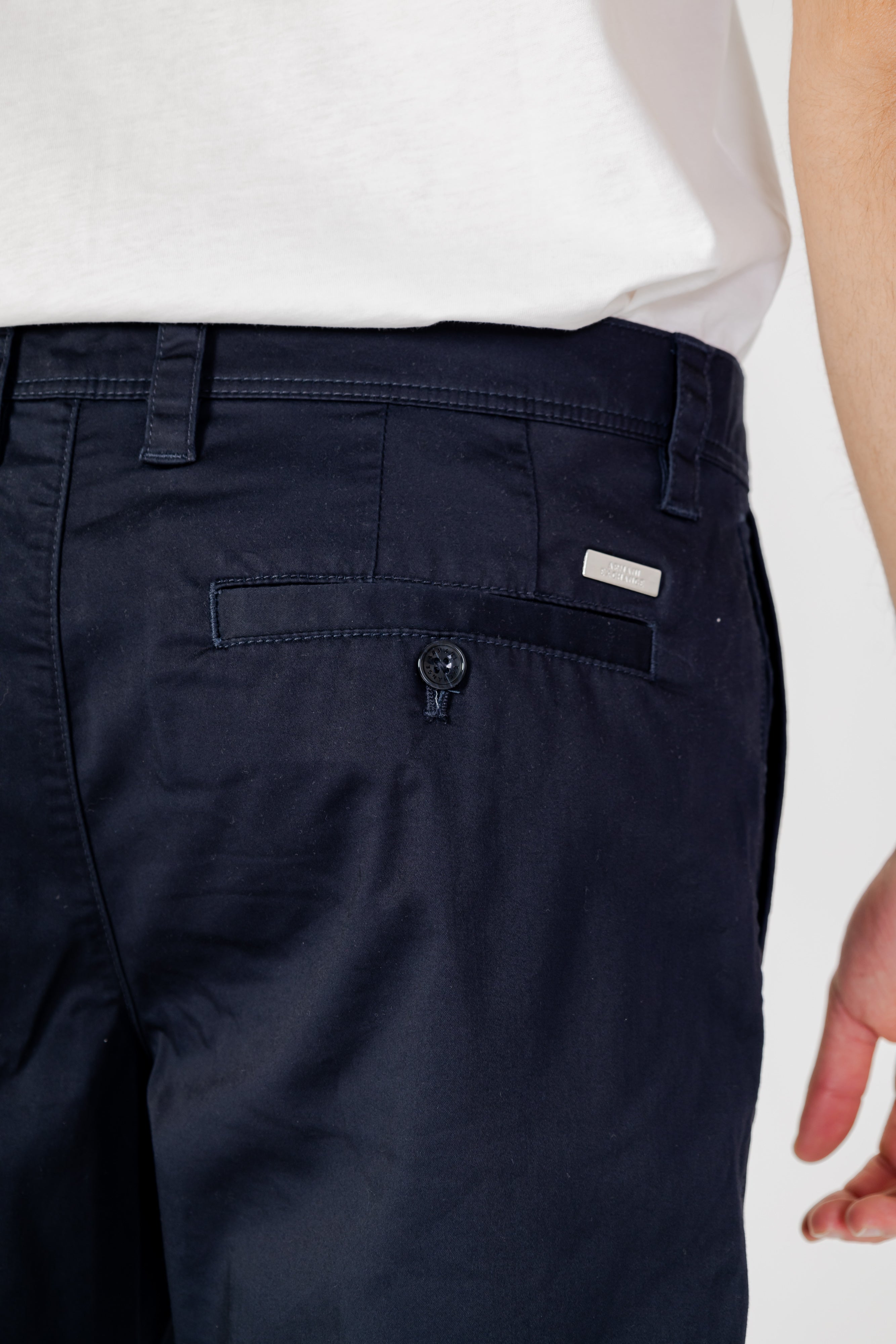 Armani Exchange Vêtement homme Bermudas — blue