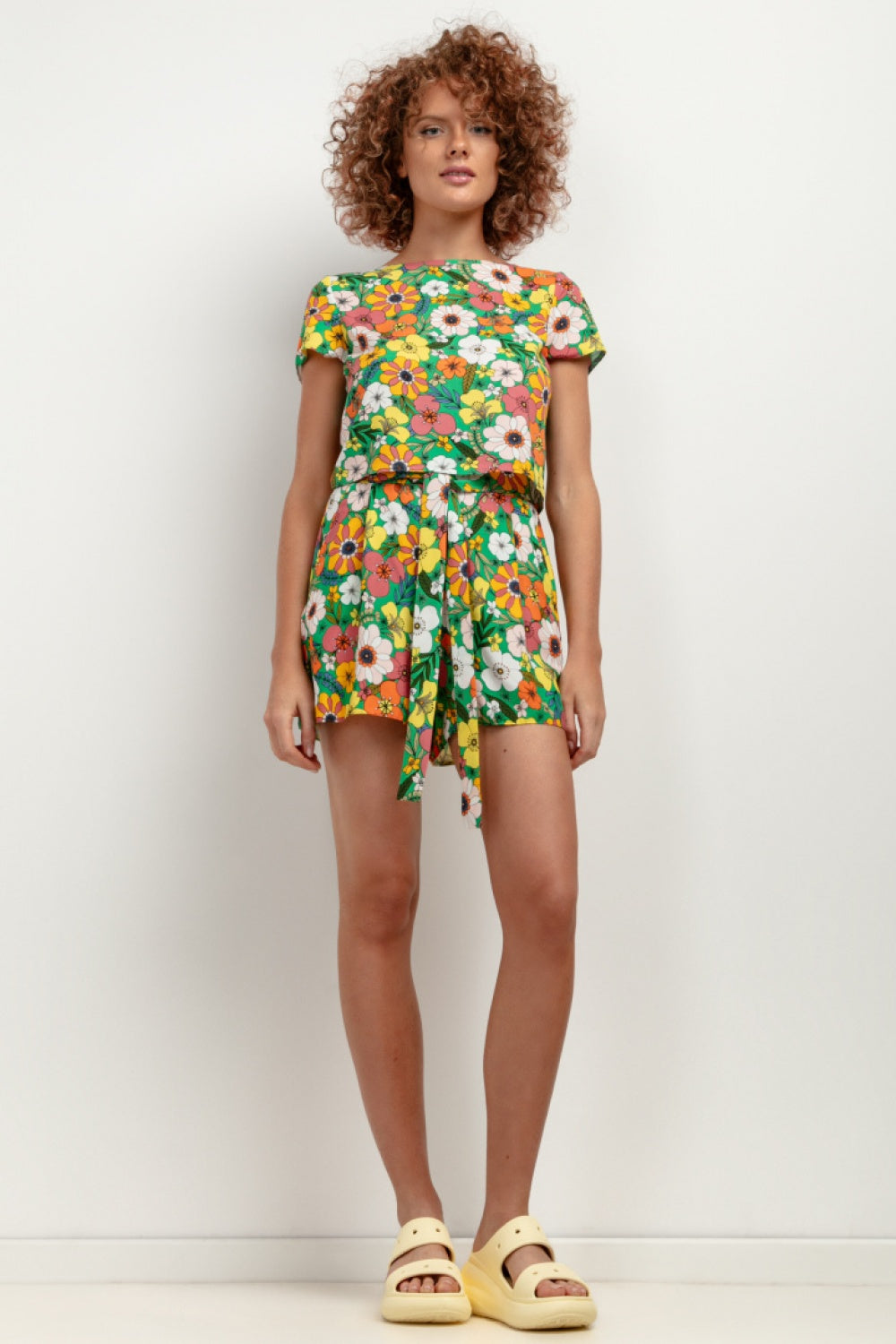 Chaussures à talons femme Tessita Shorts Shorts — multicouleur