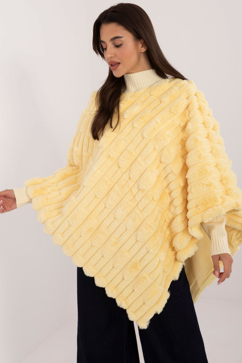 Poncho femme AT — jaune