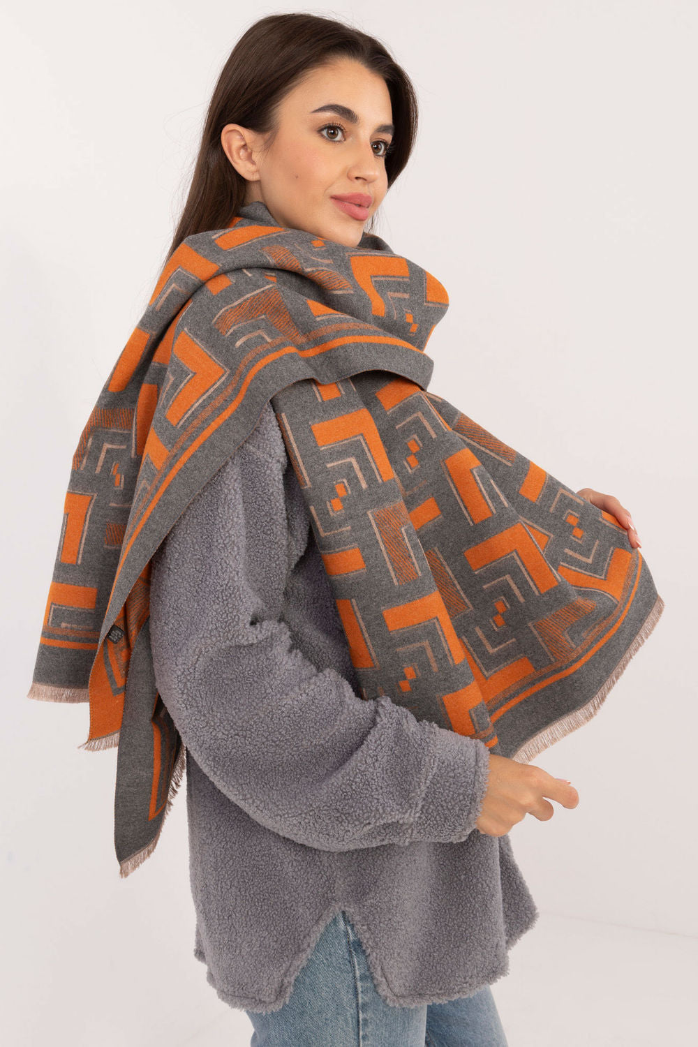 Châle femme AT — gris