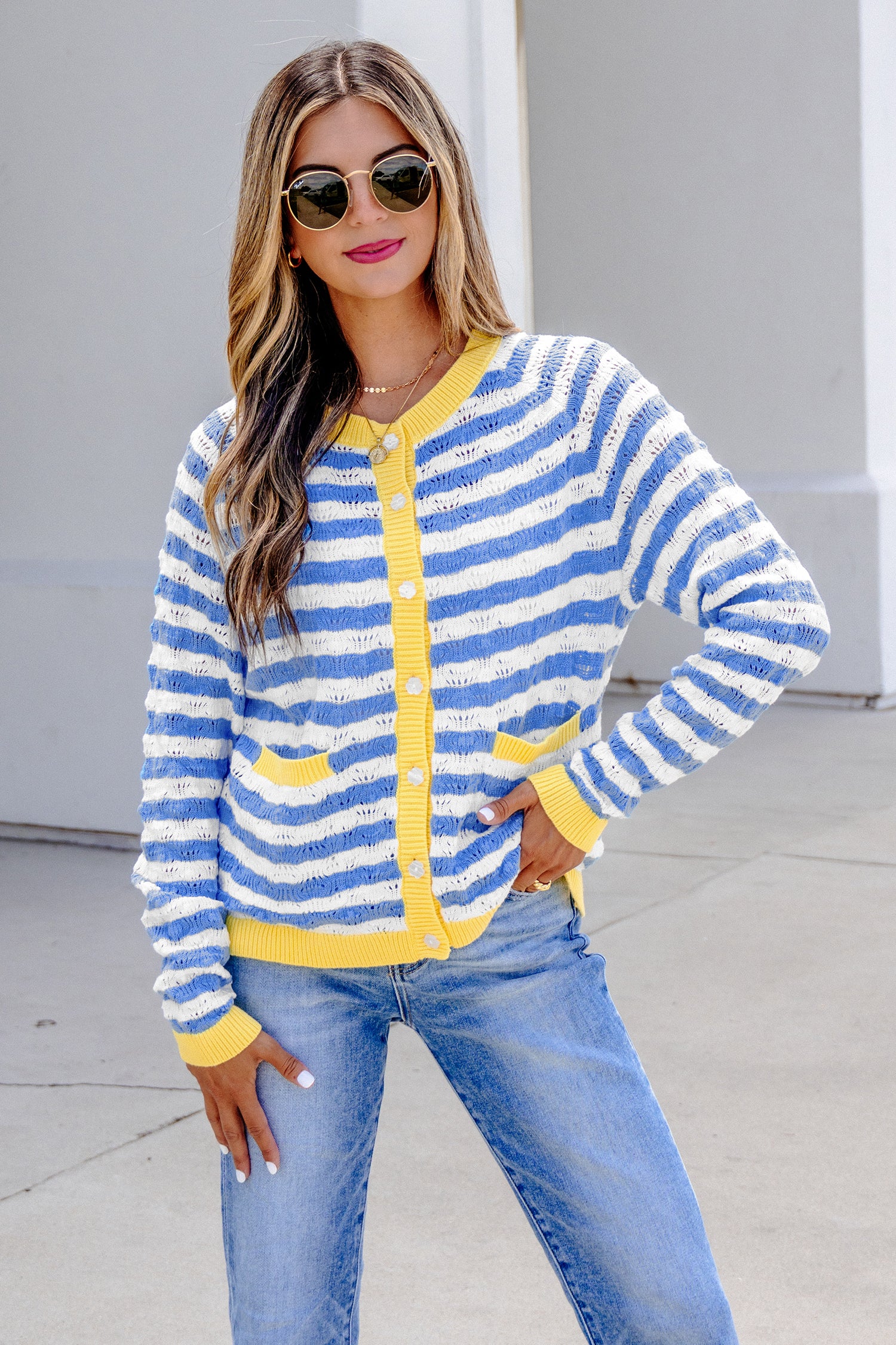Cardigan femme rayé, en maille, boutonnée, manches longues, ample, colorblock — bleu ciel