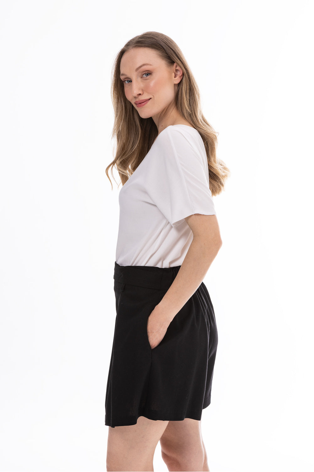 Chaussures à talons femme awama Shorts Shorts — noir