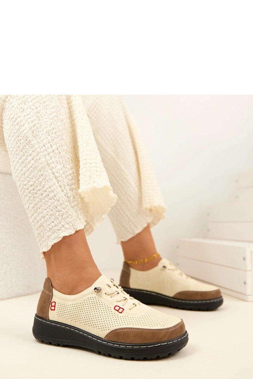 Bottes femme Solea Chaussures Basses Chaussures — beige