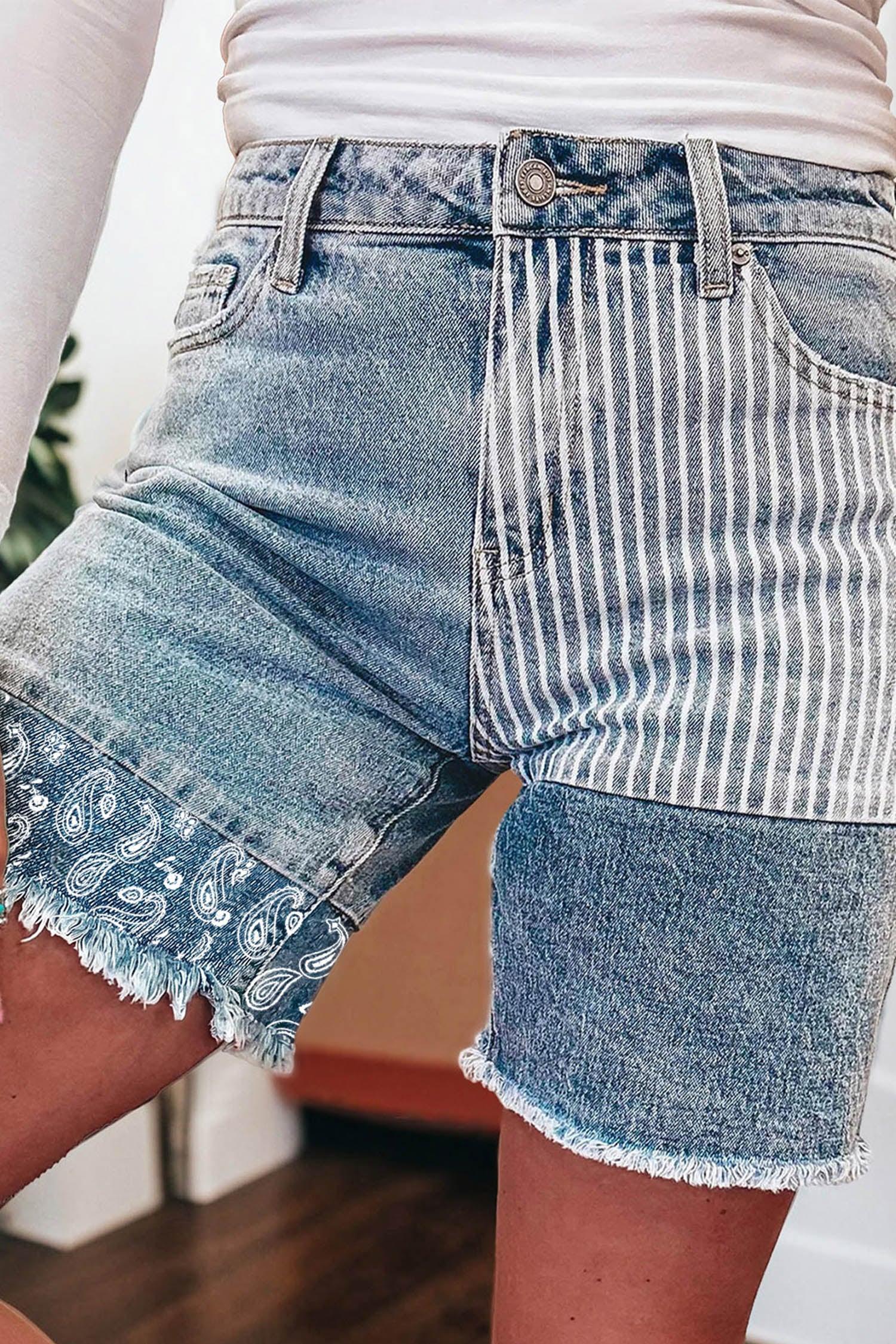 Short femme rayé, patchwork, denim — bleu ciel