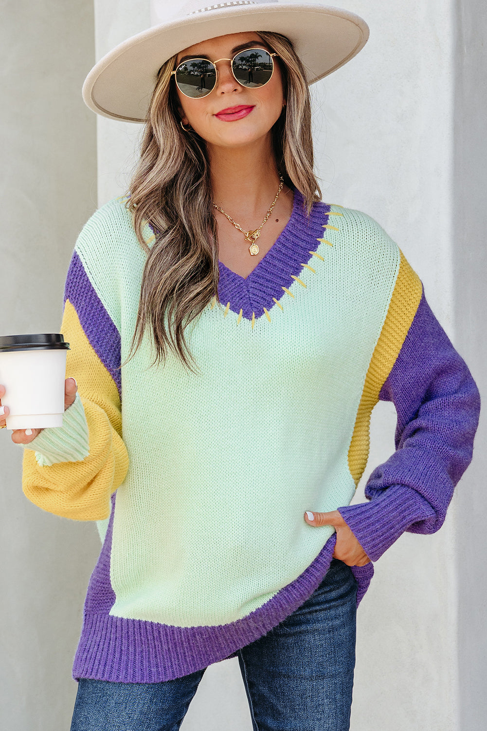Pull femme en maille, épaules tombantes, col V, colorblock — vert
