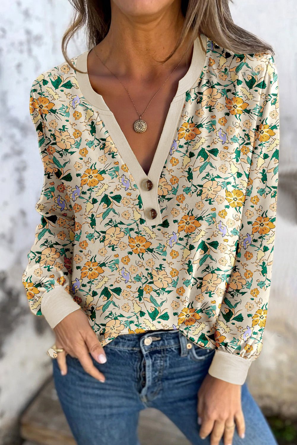 Haut femme floral, boutonnée, manches longues, col V — kaki