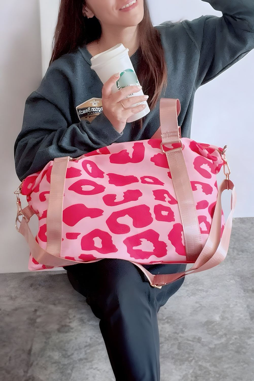 Pièce mode femme léopard — rose vif