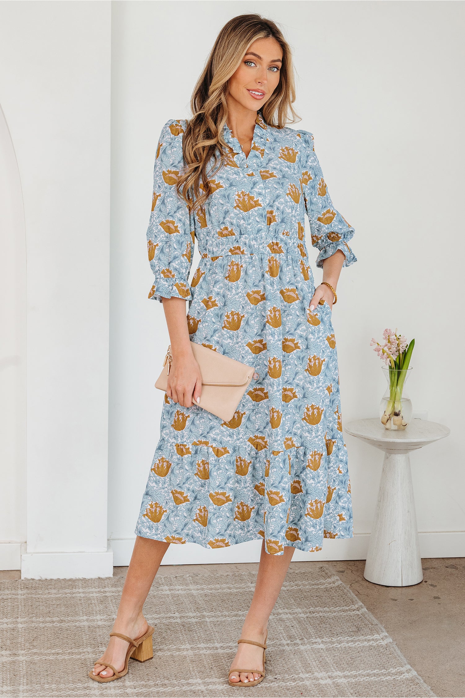 Robe femme floral, manches bracelet, col V — marron