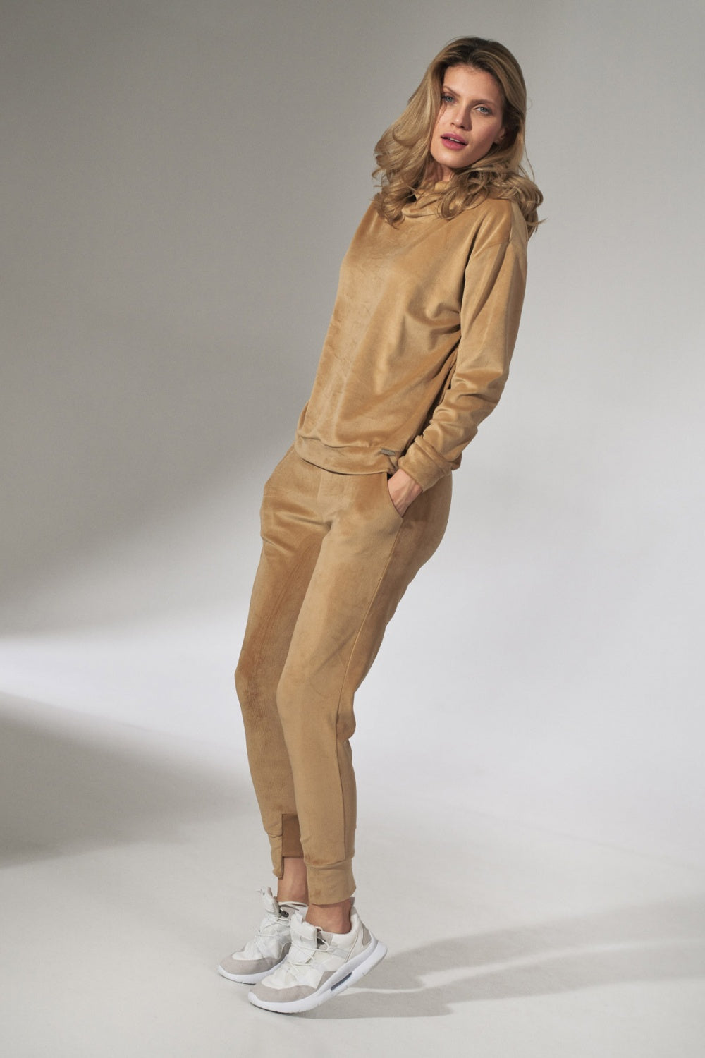 T-shirt femme Figl Sweatshirt Sweatshirt — beige