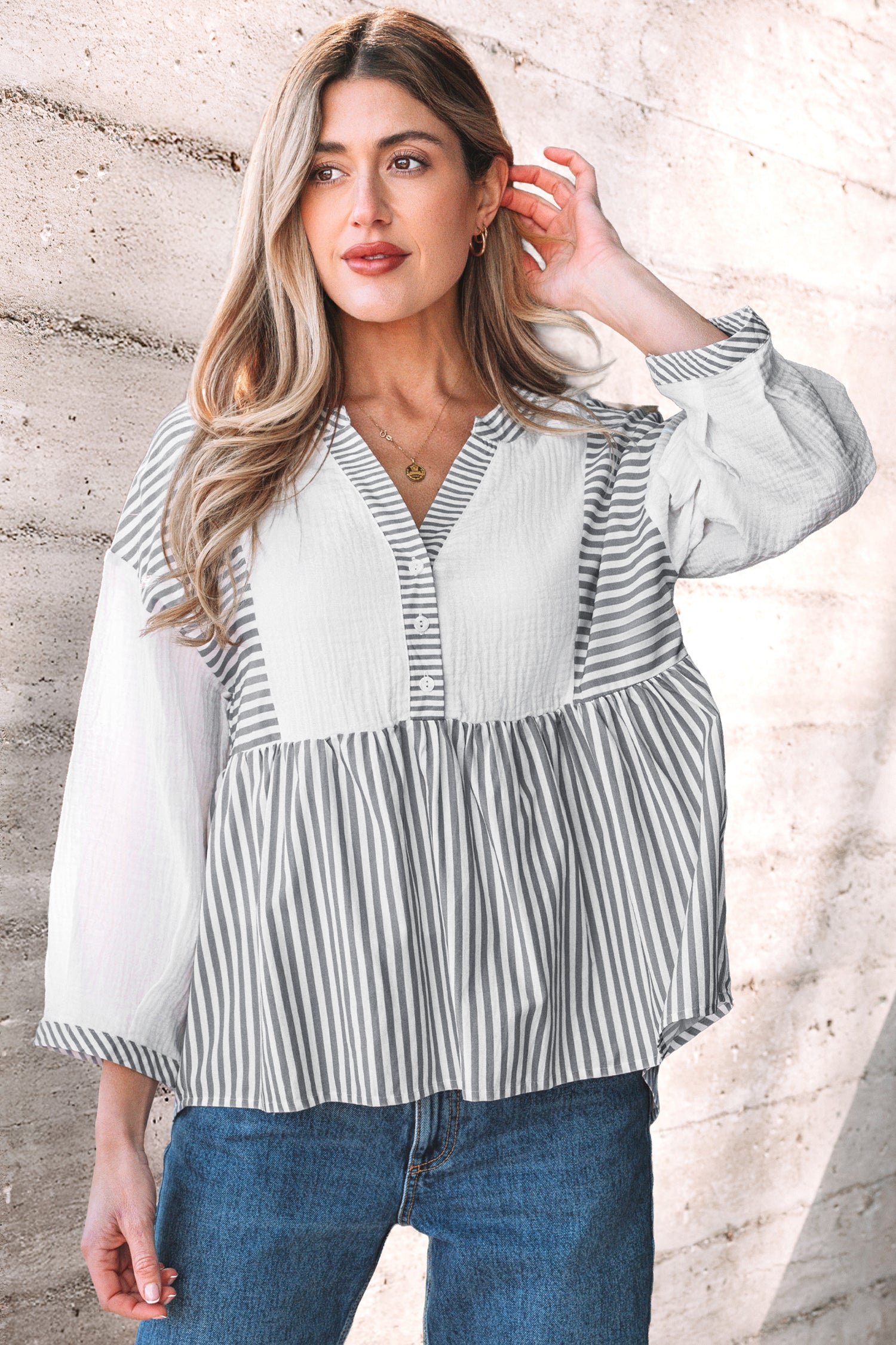 Blouse femme rayé, patchwork, boutonnée, demi-boutonnage, manches bracelet — gris
