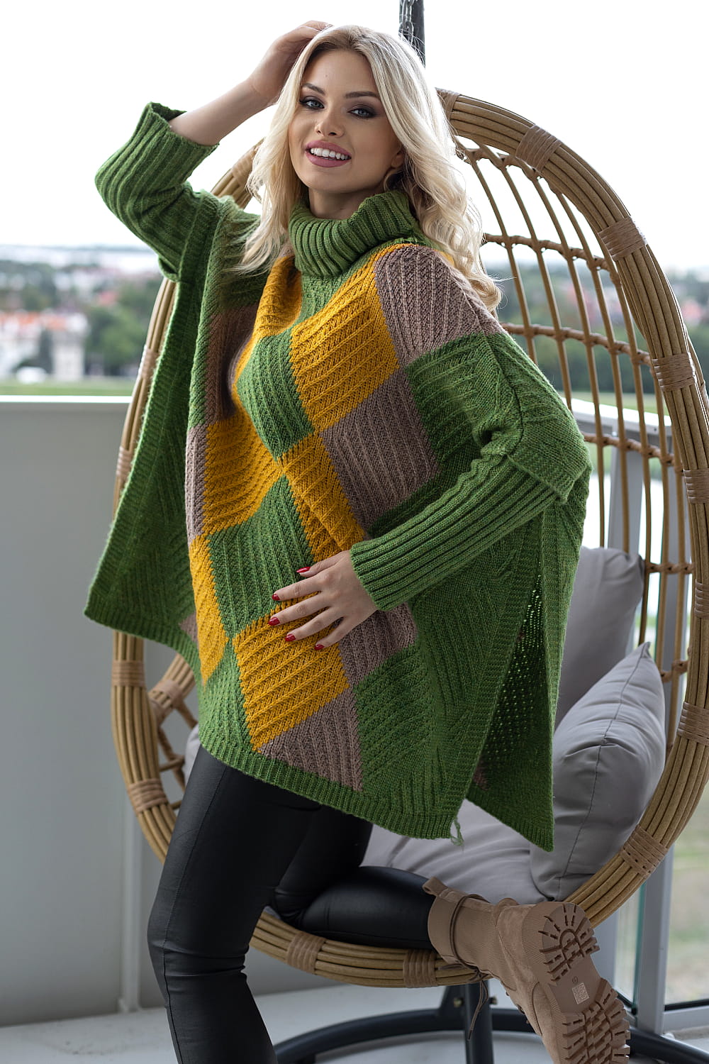 Pull femme PeeKaBoo Col Roulé Col — multicouleur