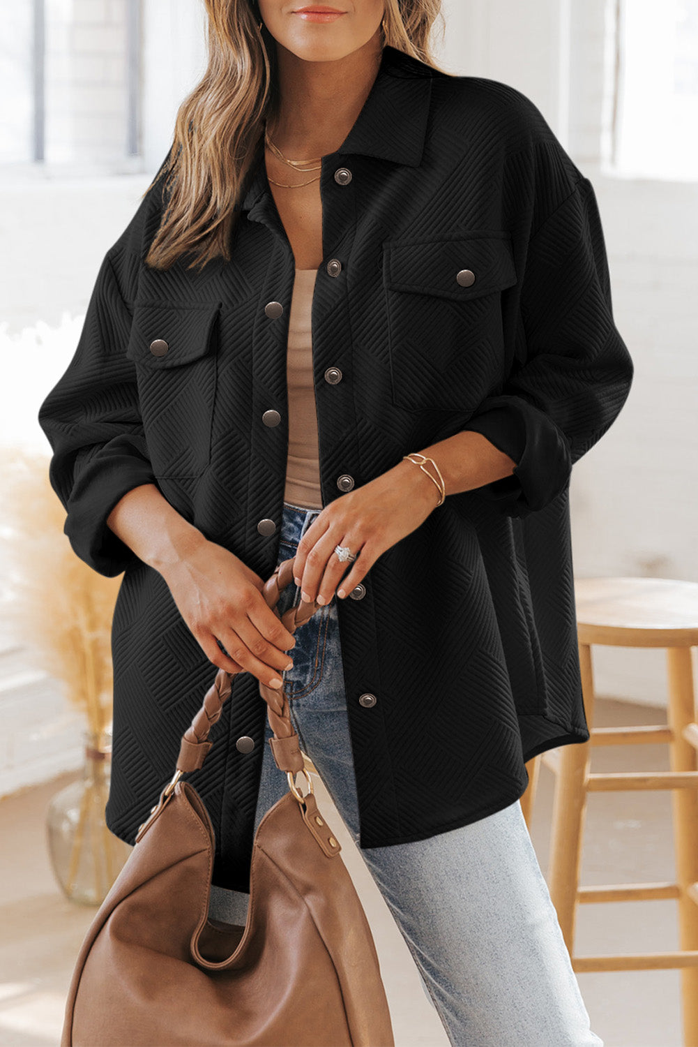 Pièce mode femme boutonnée, poches, uni — noir