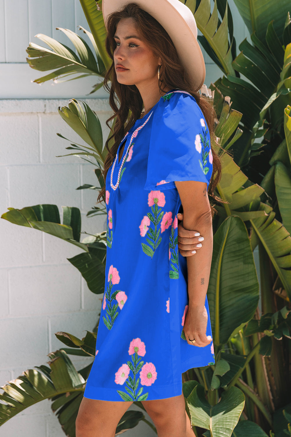 Blue floral à manches courtes couche divisée mini robe lâche