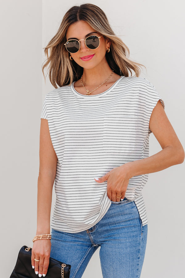T-shirt femme rayé, poches, col rond, casual — blanc