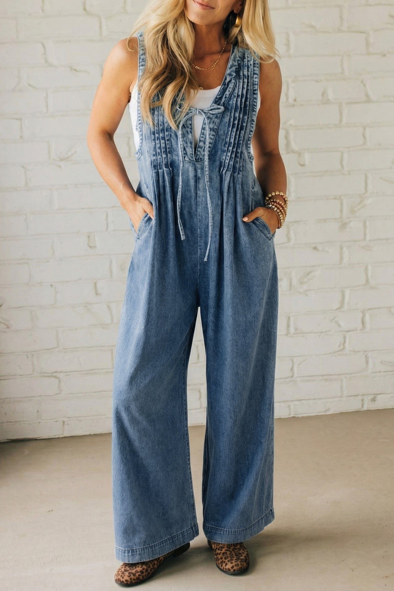 Combinaison femme col V, jambe large, denim — bleu
