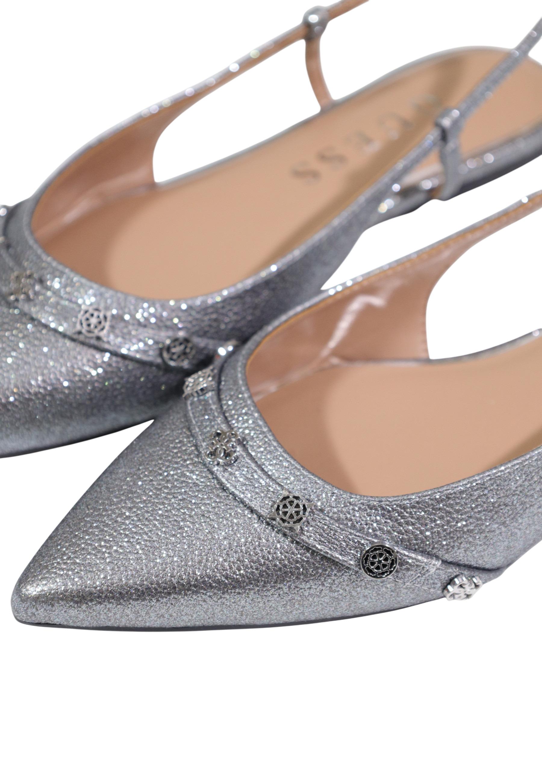 Guess Chaussures femme Basses — grey