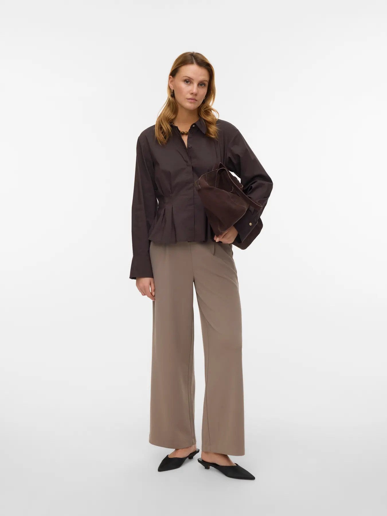 Vero Moda Pantalon femme Pantalons — beige
