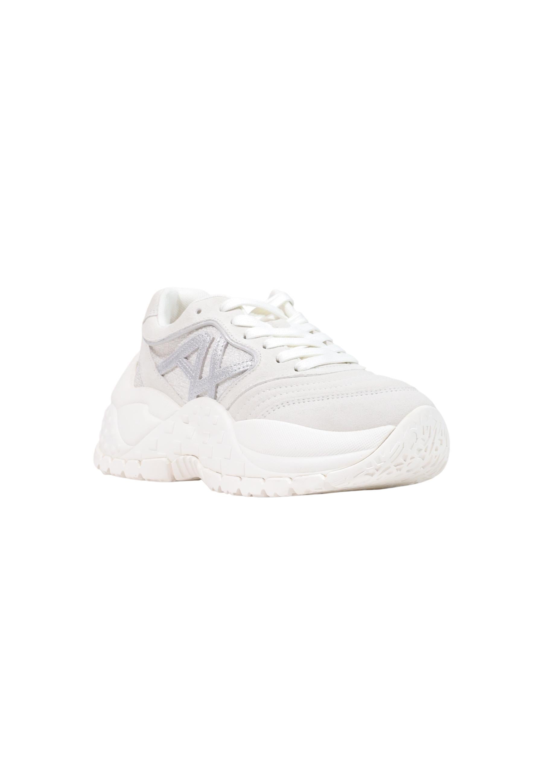 Armani Exchange Baskets femme — white