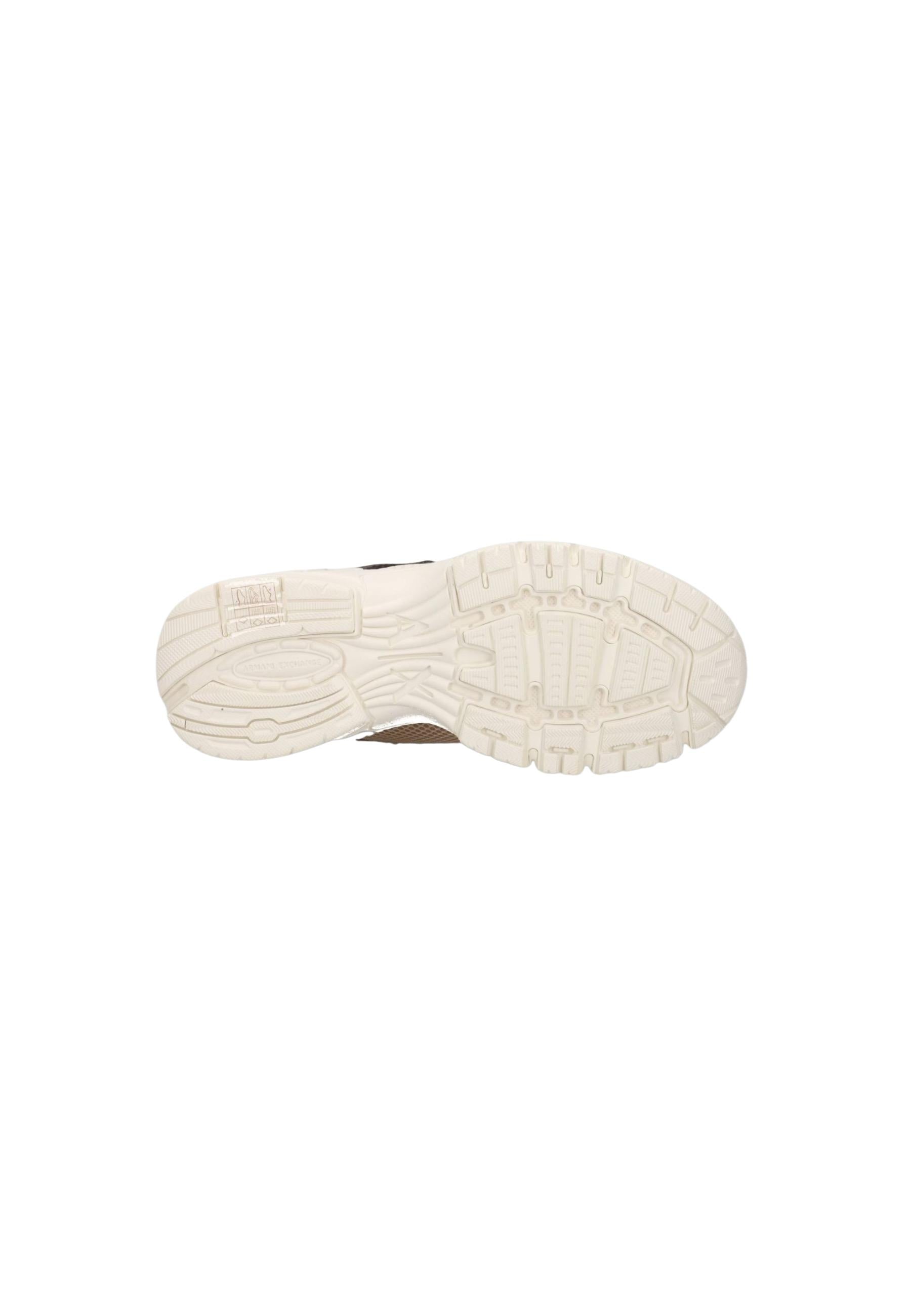 Armani Exchange Baskets femme — beige