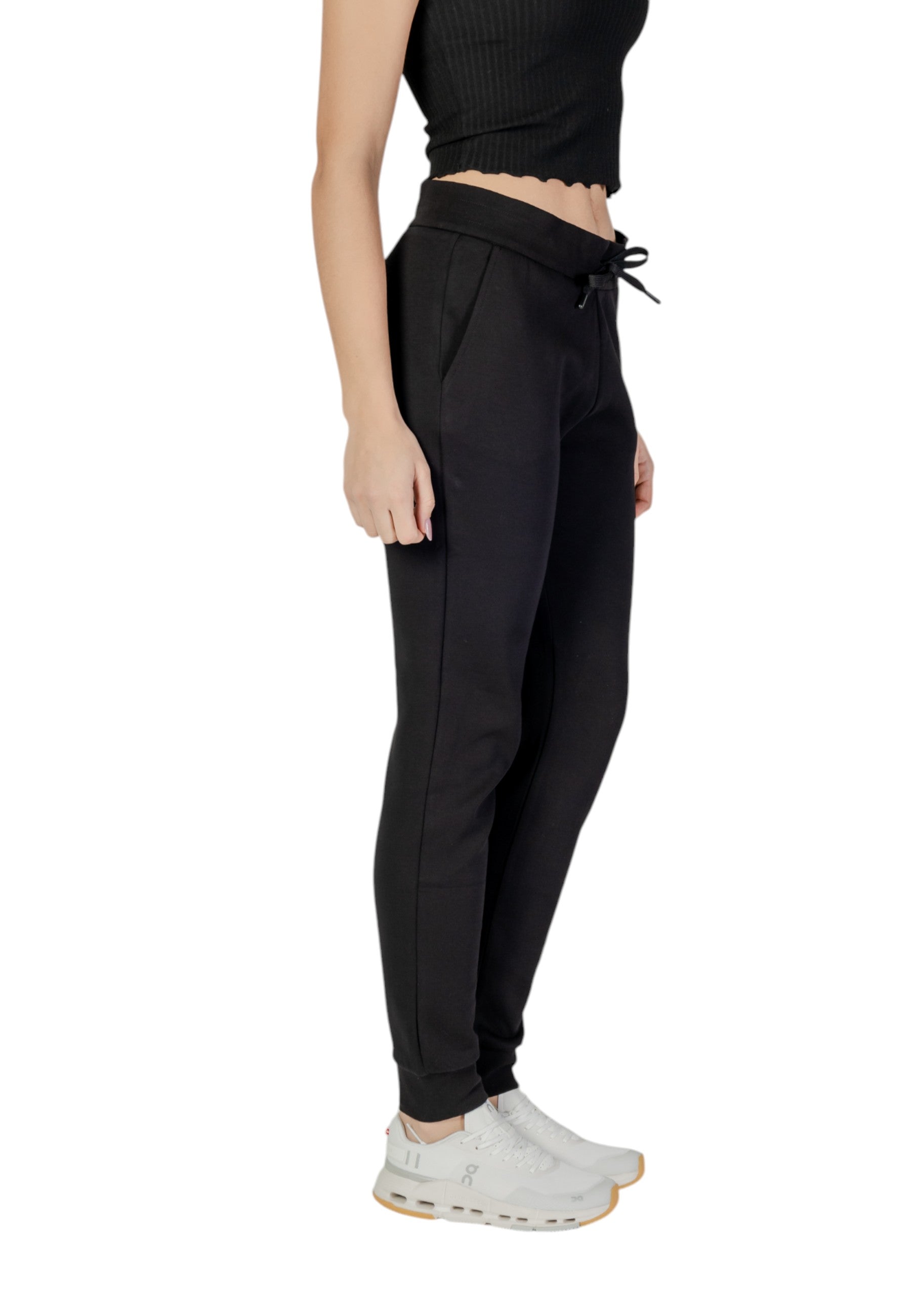 Armani Exchange Pantalon femme Pantalons — black